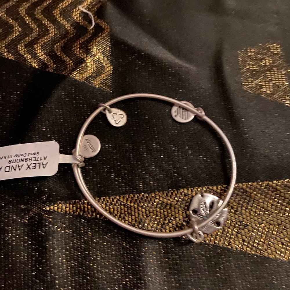 COPY - Alex and Ani Seashell Bracelet NWT